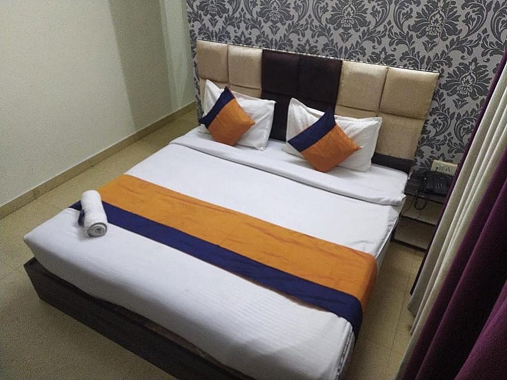 Double Bed Non AC