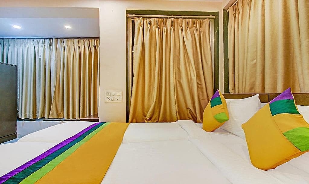 We Stay [Sanitized] Standard Double Room