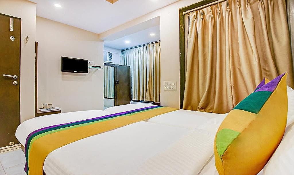 We Stay [Sanitized] Standard Double Room 6