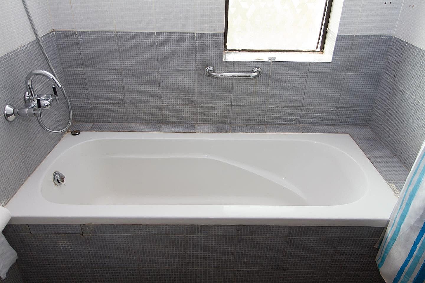 Westwood Residence One-Bedroom Apartment 8