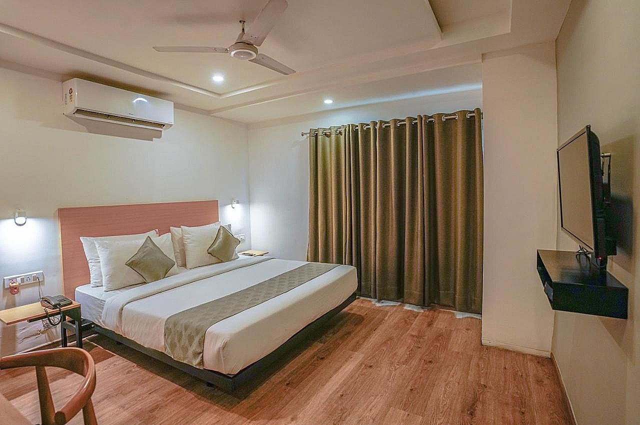 Hotel Konark Inn Deluxe