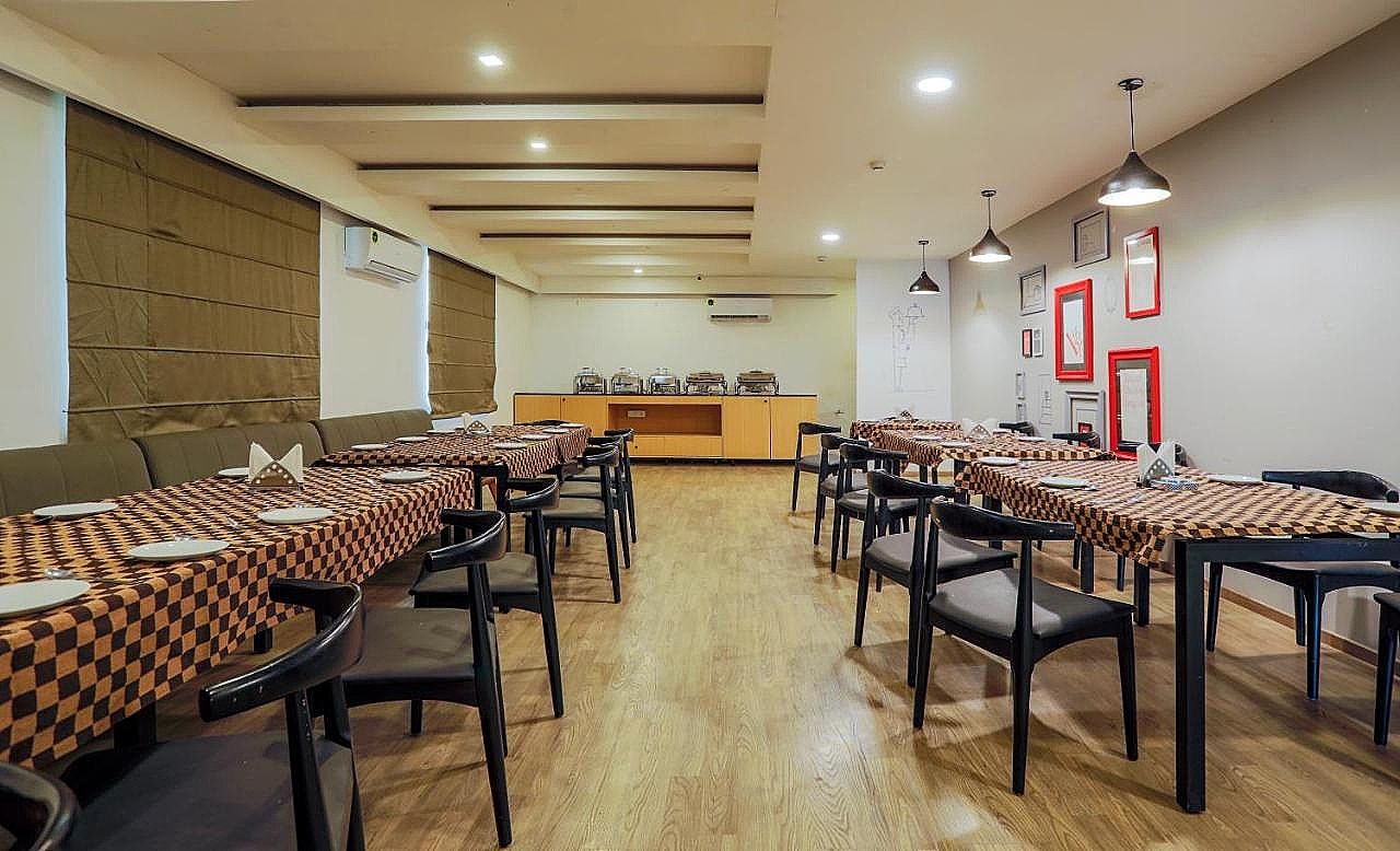 Food & Dining