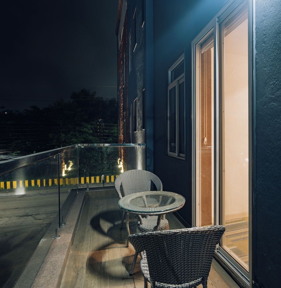 Hotel Aston Premium Room 15