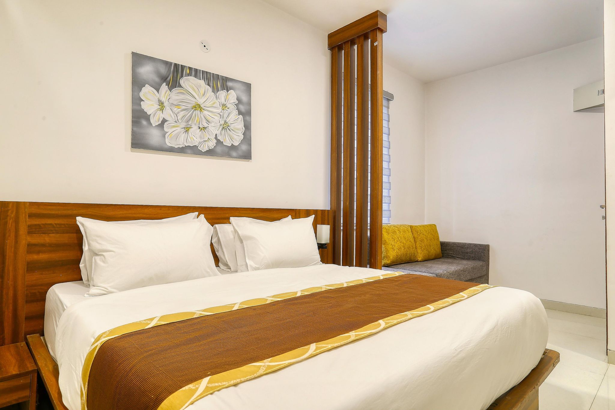 Hotel Aston Premium Room 2