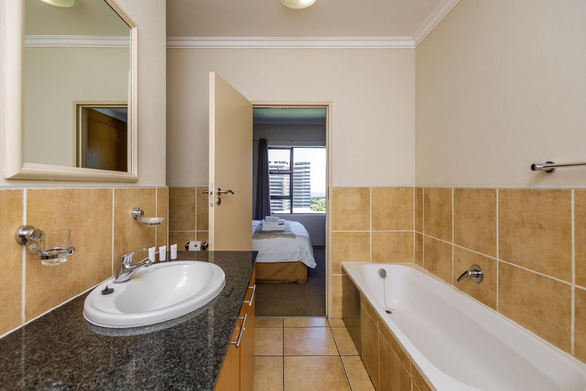 WeStay Westpoint Apartments Penthouse 2 Bed Apartment 2