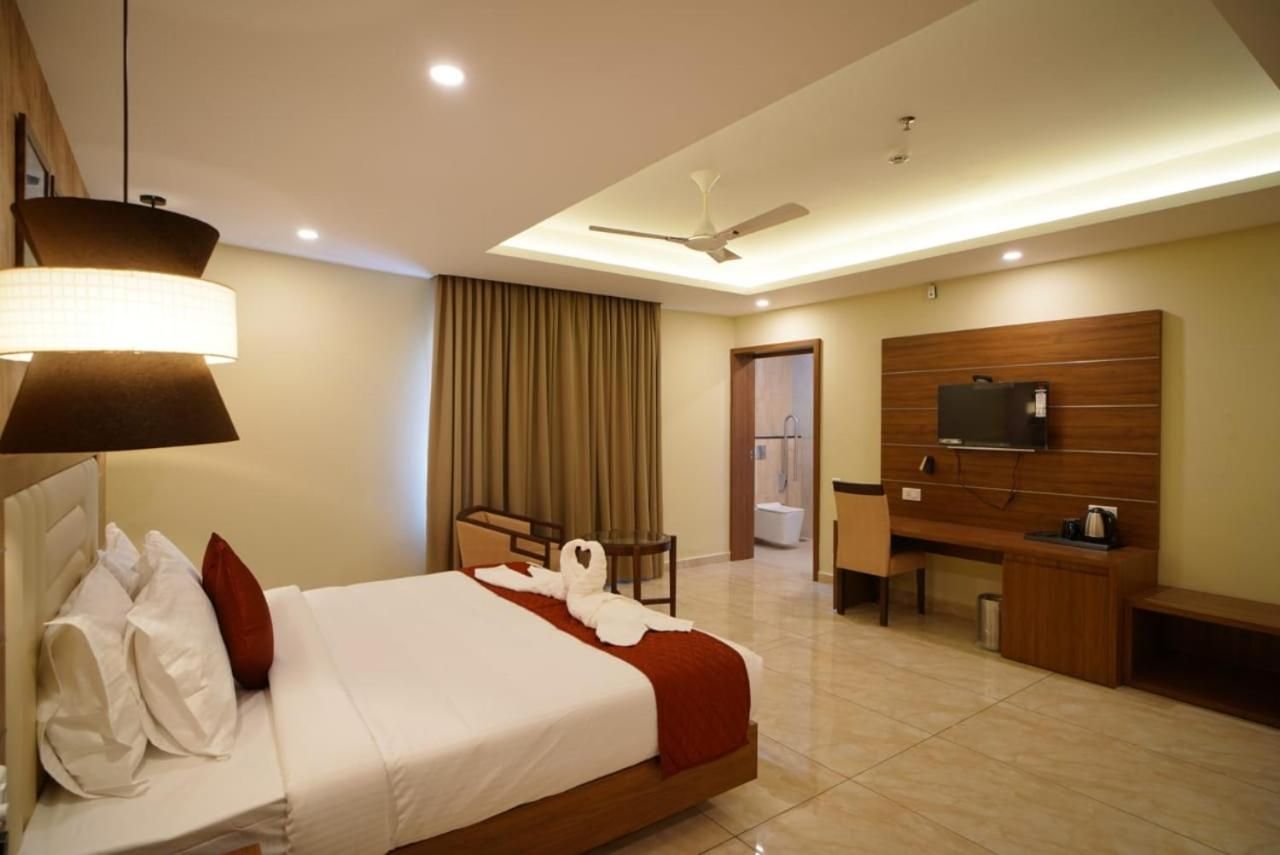 Gokulam Residency Standard Room AC 2