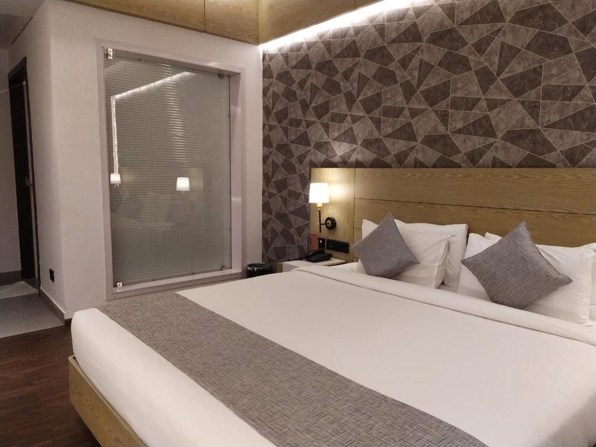 undefined Mothi Mahal 9