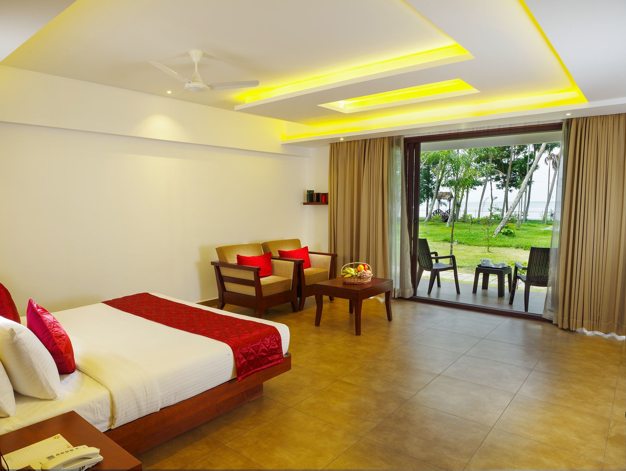 Lake Canopy Lagoon Deluxe Room