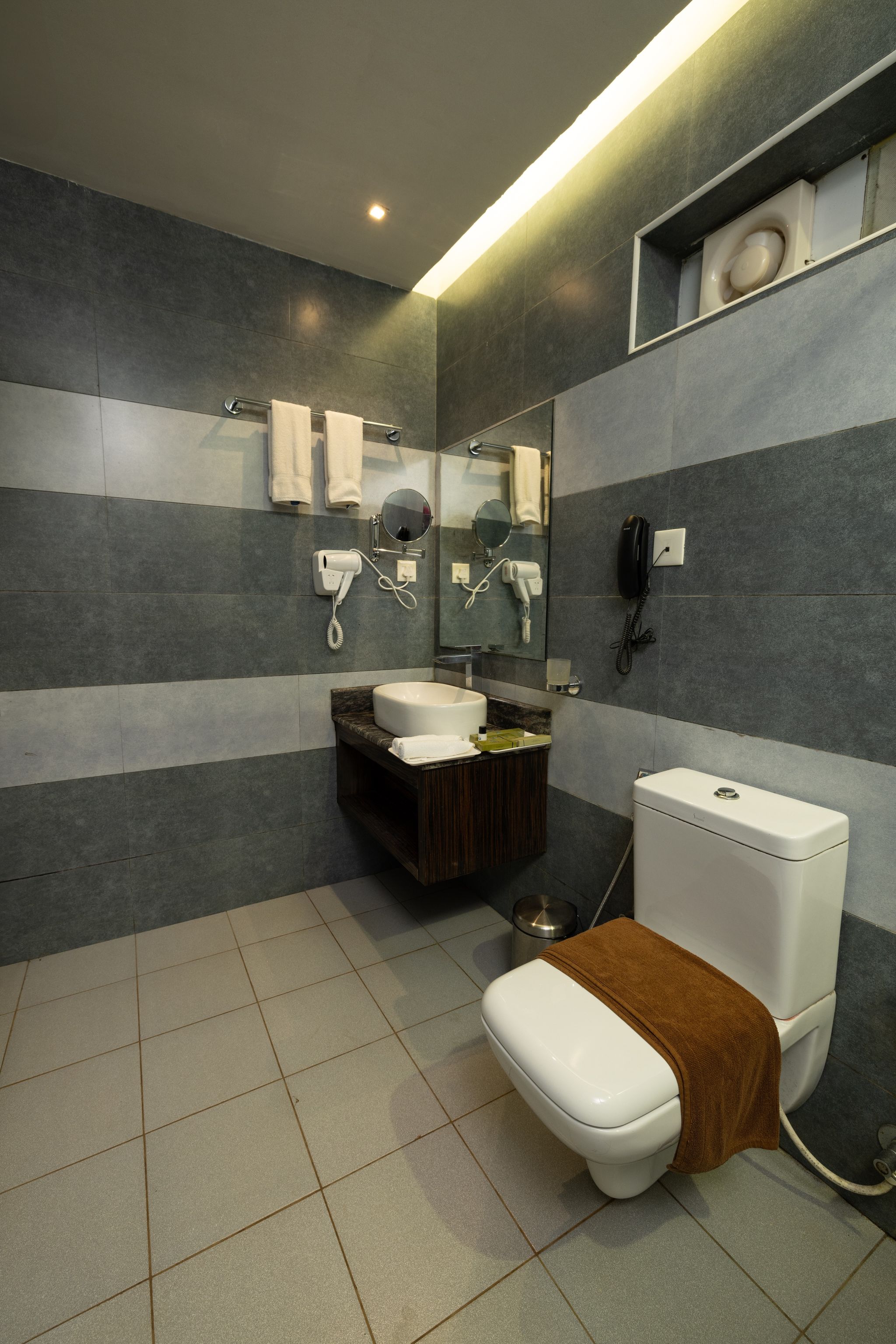 Kurumba 3 Bed room Pool Villa