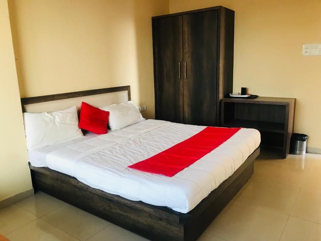 undefined Prakash International 5