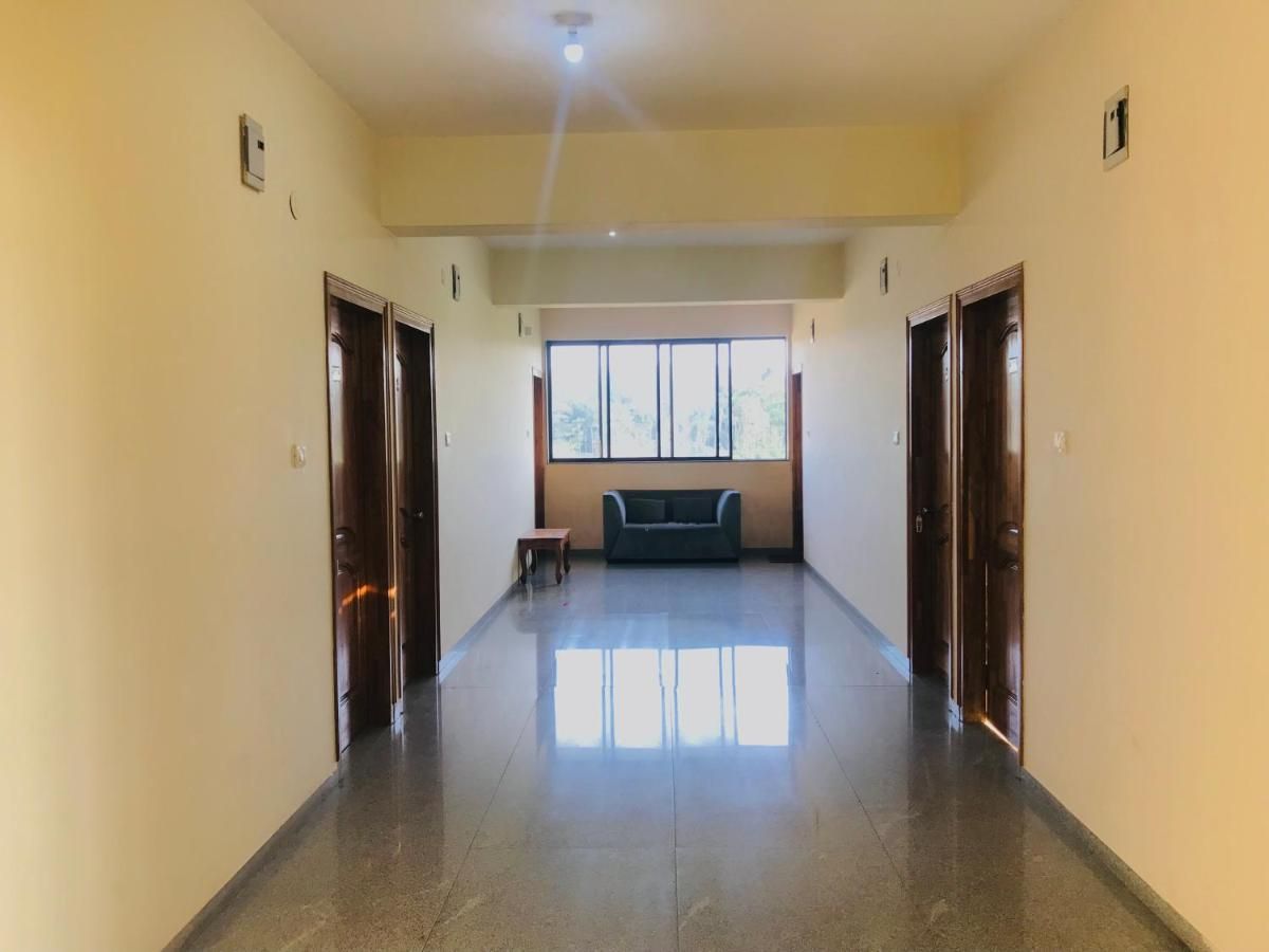 undefined Prakash International 4