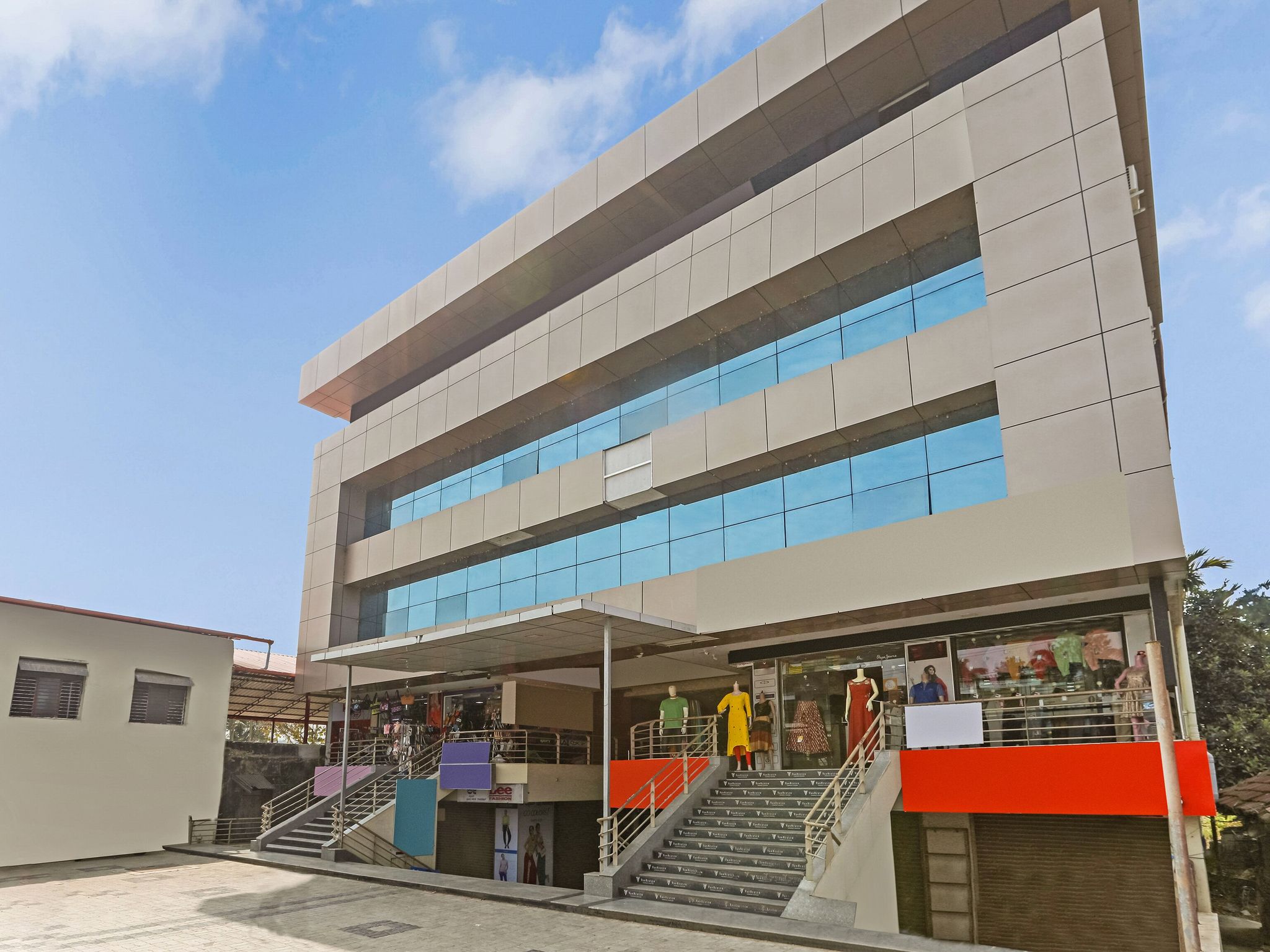 undefined Prakash International 6