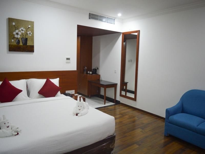 Comfort Club Room