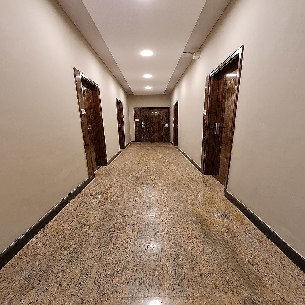 undefined SRS Elegance 3