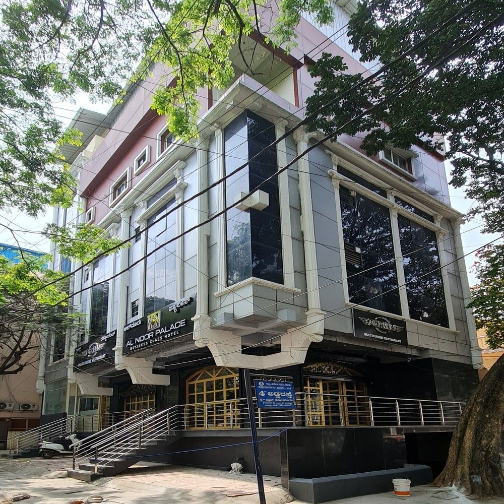 undefined SRS Elegance 6