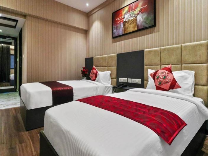 Grand Seasons Executive Room 3