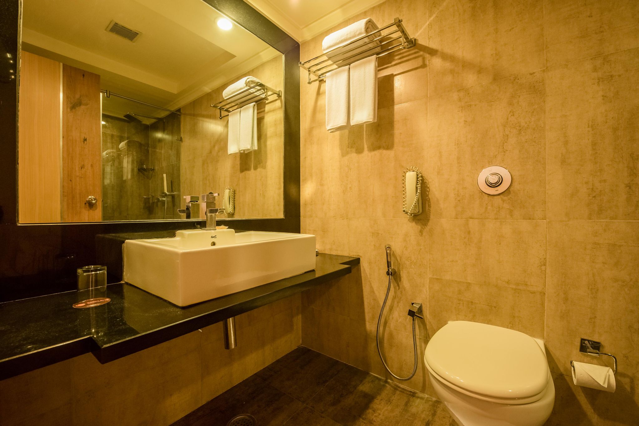 Hotel La Classic Super Deluxe-Double or Twin Room 4