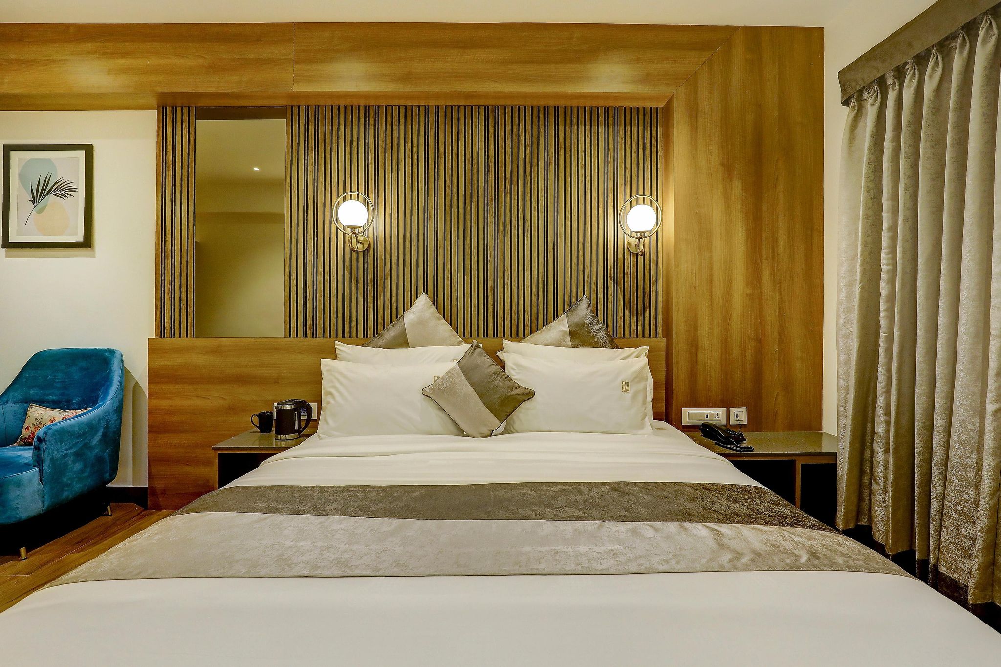 LIVAANA Vivaana Premium 23