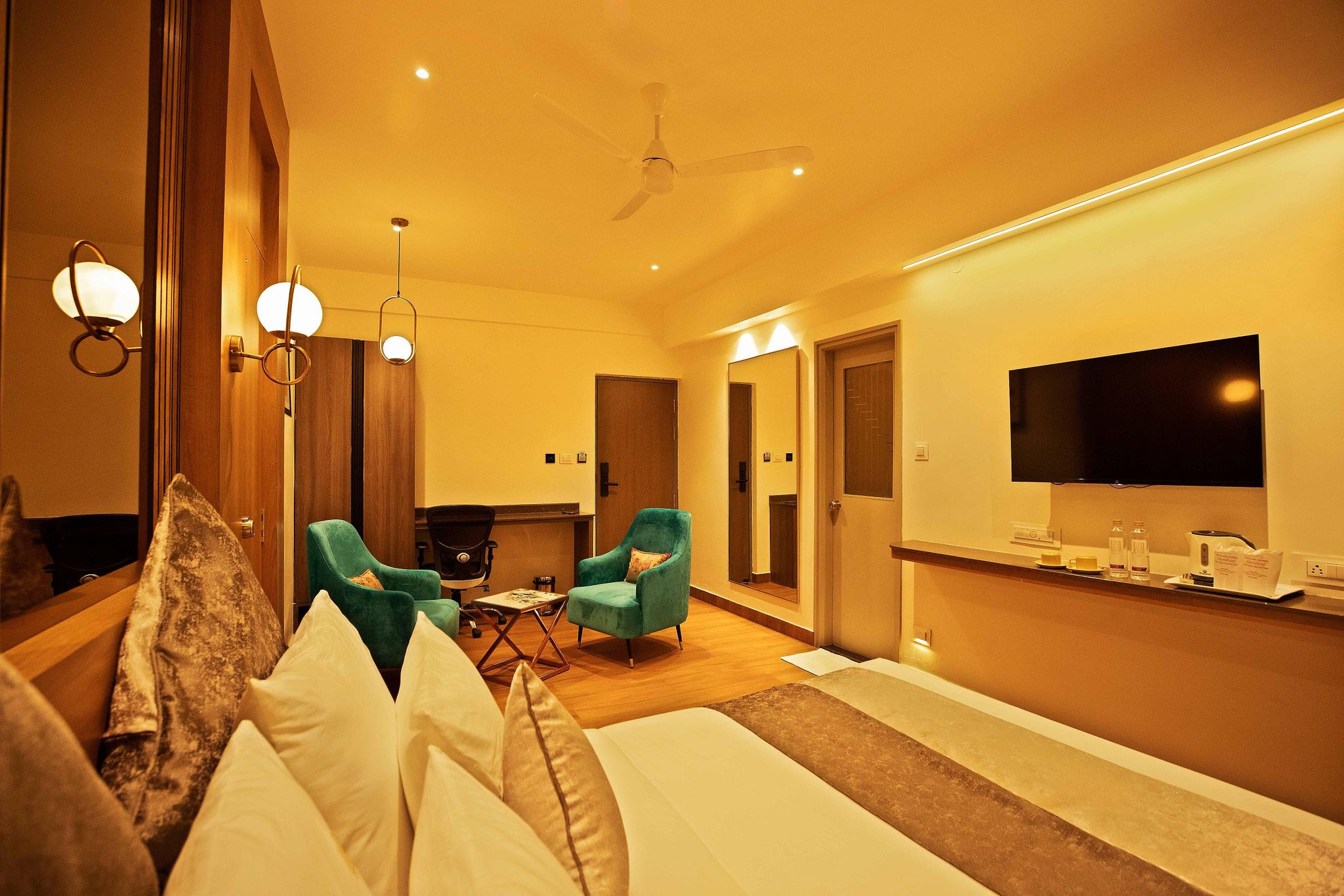 LIVAANA Vivaana Premium