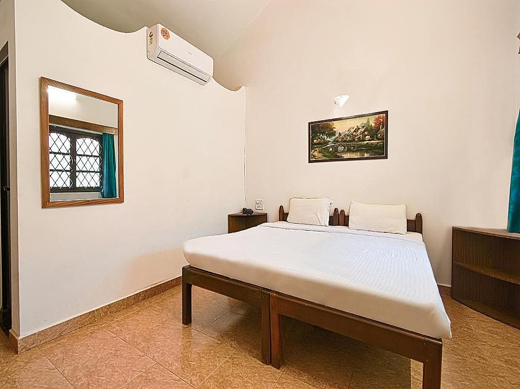 YoYo Goa Cottages Deluxe A/c Room 5