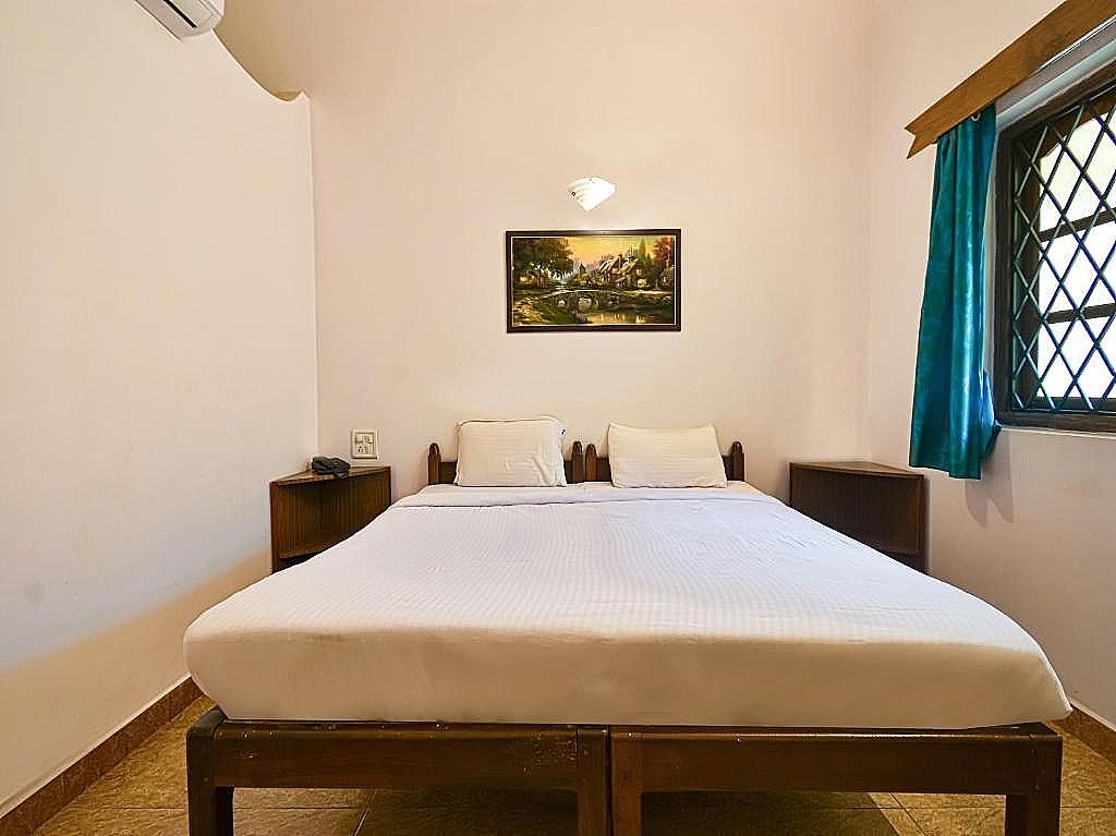 YoYo Goa Cottages Deluxe A/c Room 2
