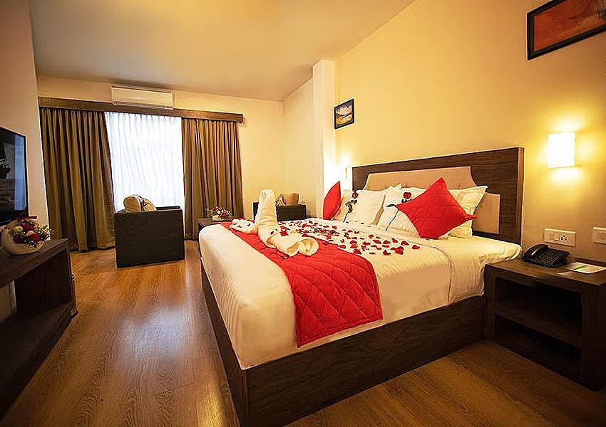 Abaam Chelsea Emerald Deluxe 4