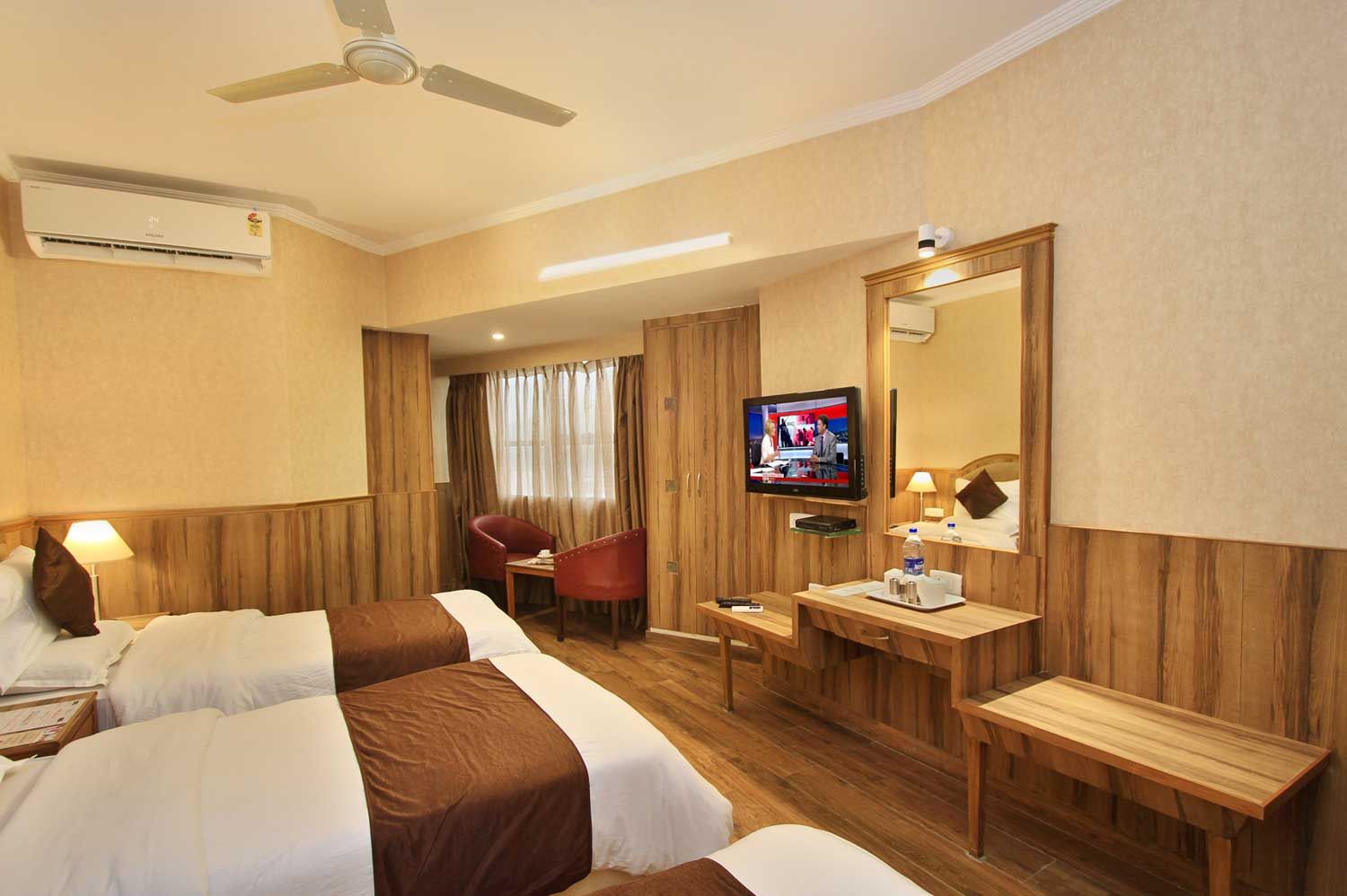 Triple Room