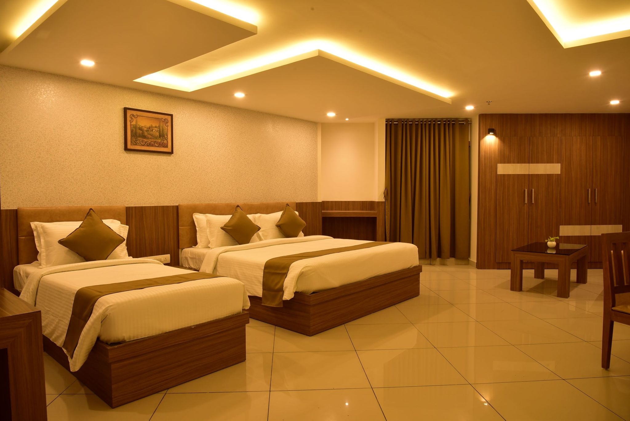 WHITE SUITE HOTEL Deluxe Double or Twin Room 6