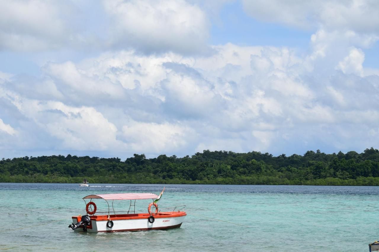 Sundaze Beach Resort Photo 3