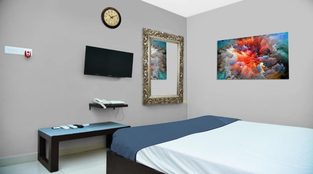 PPH Living Bhimas Standard Double Room with Fan 14