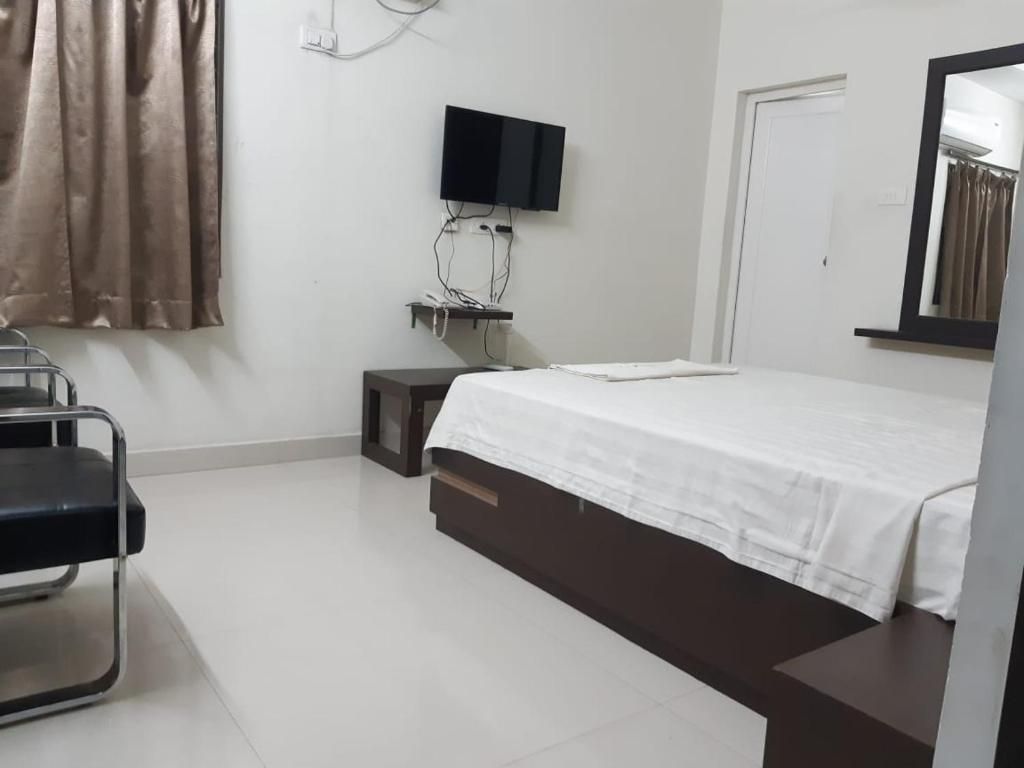 PPH Living Bhimas Budget Double Room 3