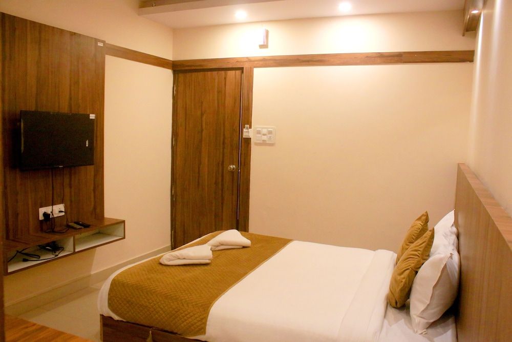 Hotel Sakura Inn Standard Double Room 7