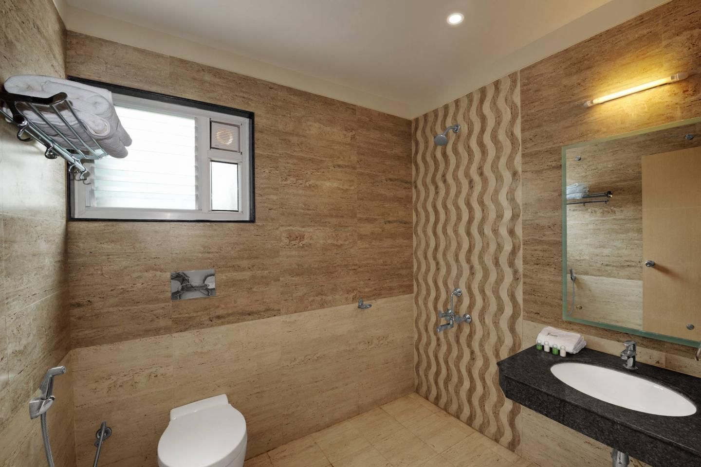 Hotel Fortune Superior Room(Seaview from Balcony) 6