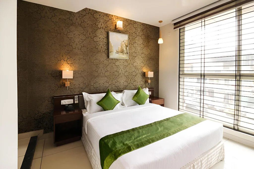 undefined Maharaja INN 5