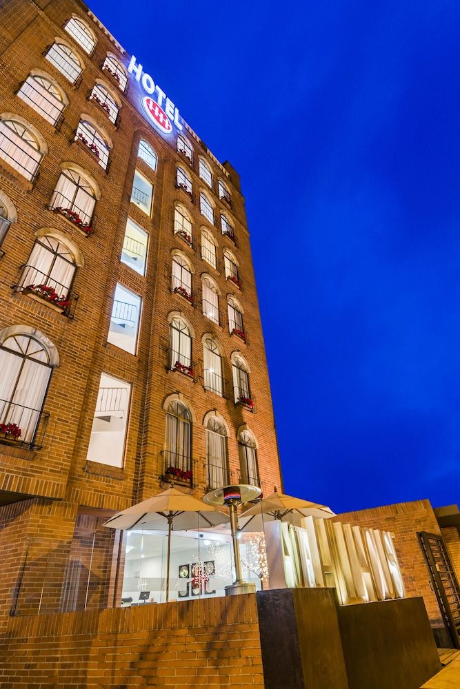 undefined Hotel Hill House 8