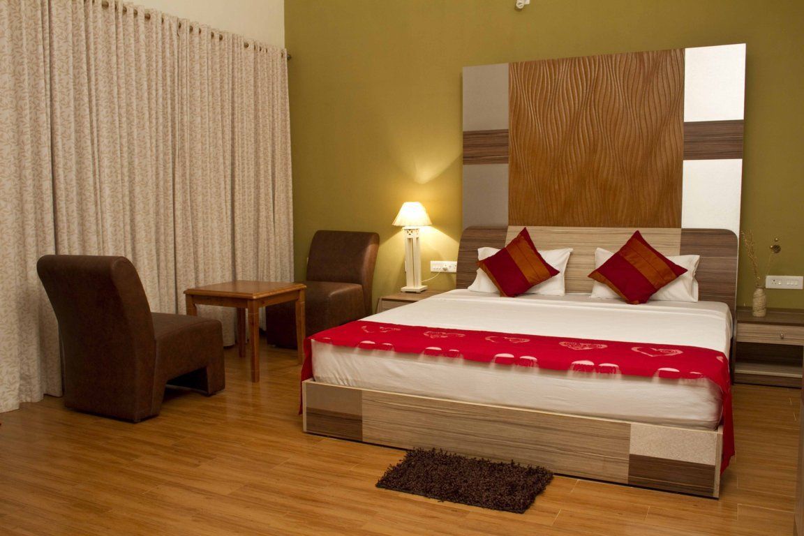 Deluxe Double Room with Balcony