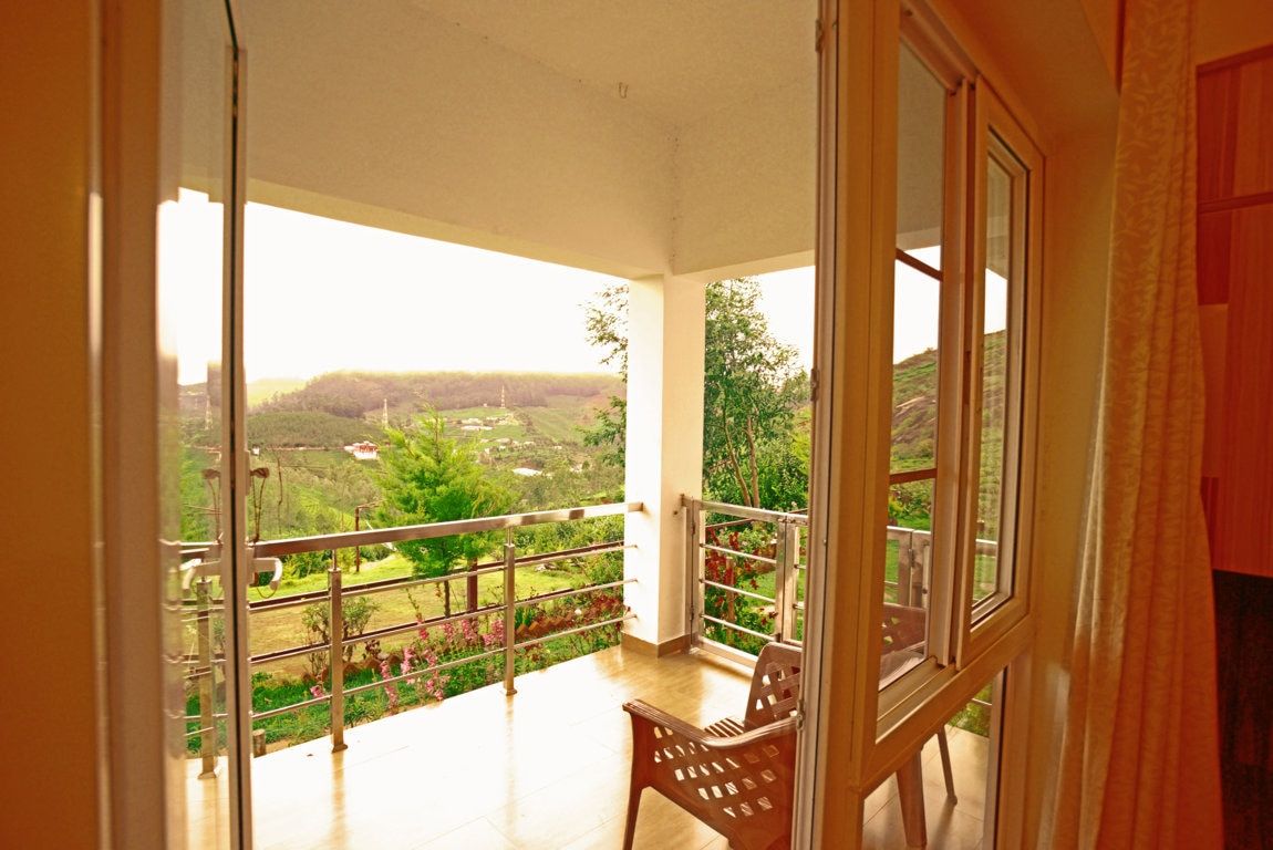 Deluxe Double Room with Balcony