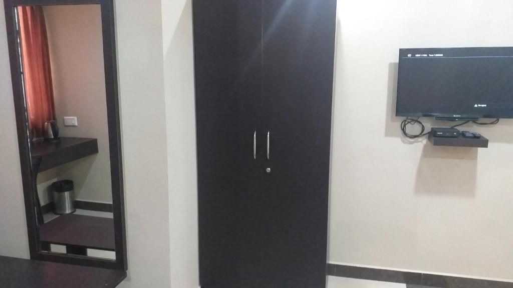 THE NISARGA GRAND Standard Double Room  19