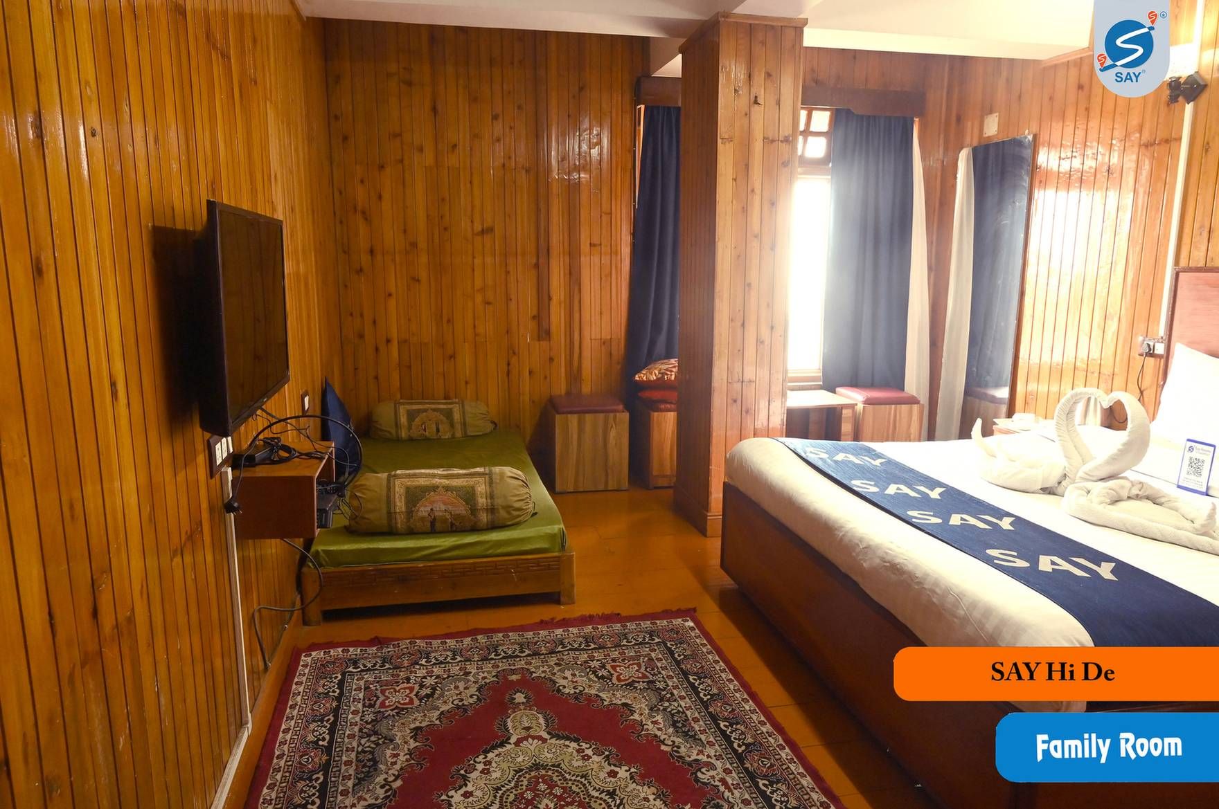 Say Homes Hi De Stay Family Room 3