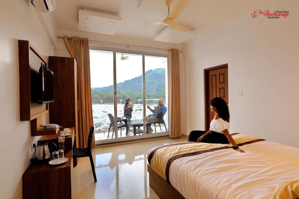 The Anchorage Athirapally Premium Room with Balcony 2