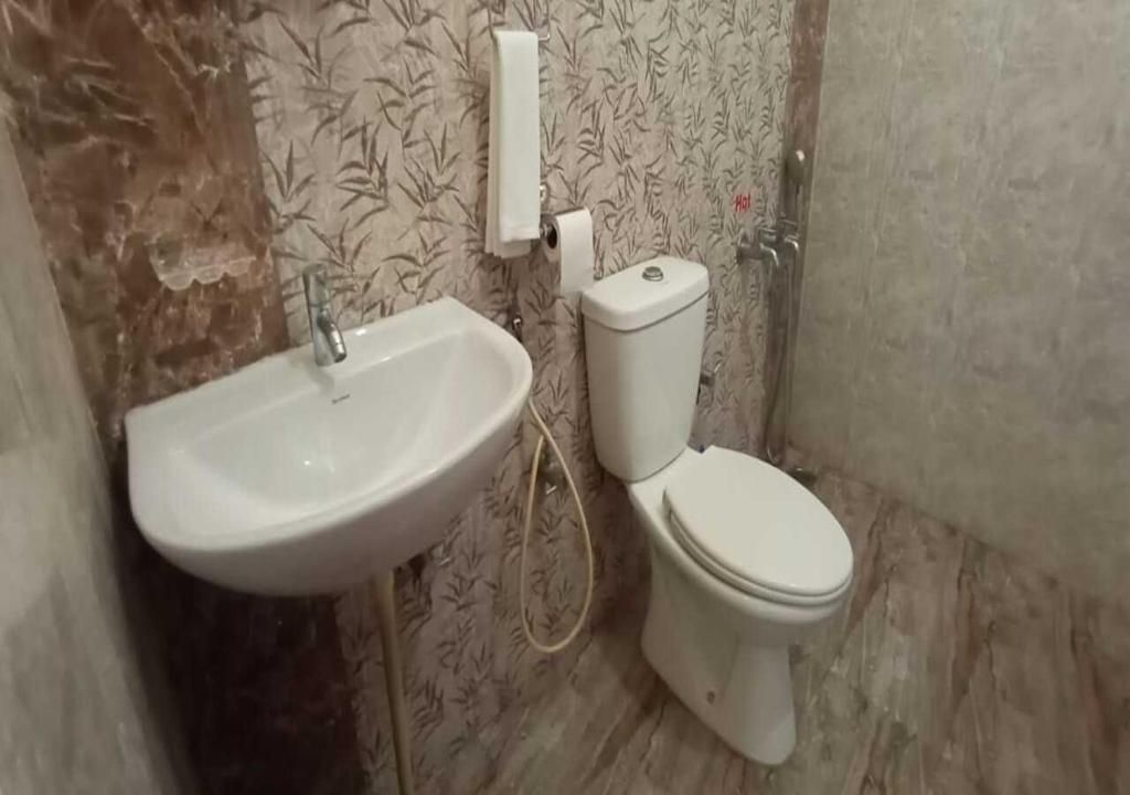 STAYMAKER Sunnys Serenity Quad Room (Max 4 occupancy) 3