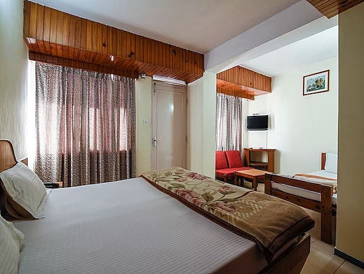 Triple Bed Room (Valley Facing)