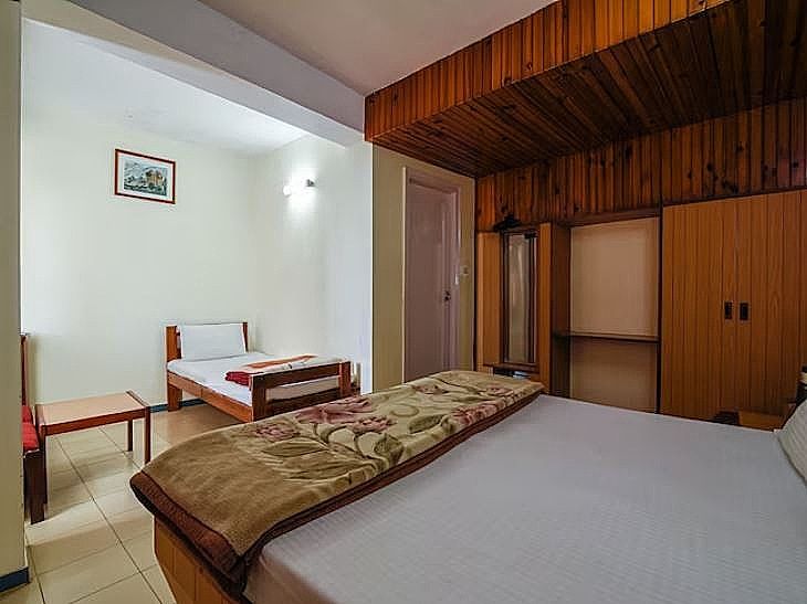 Triple Bed Room (Valley Facing)