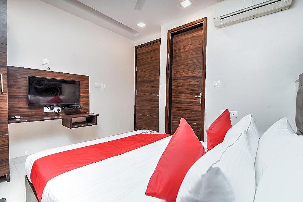 Sea Breeze Inn Calangute Standard Double Room 4