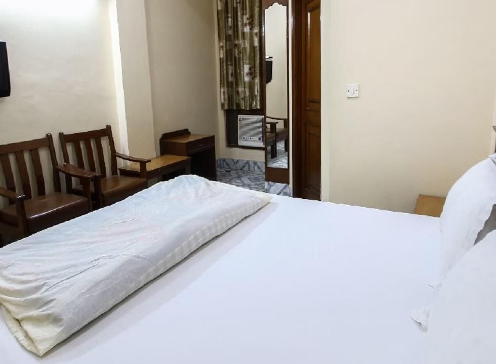 Hotel The Shubham Double Bed Room 5