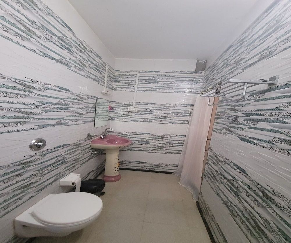 Agonda Secret Garden Rosa Mystica AC Deluxe Room 5