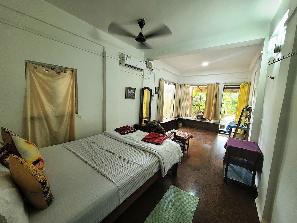 Agonda Secret Garden Rosa Mystica AC Deluxe Room 2