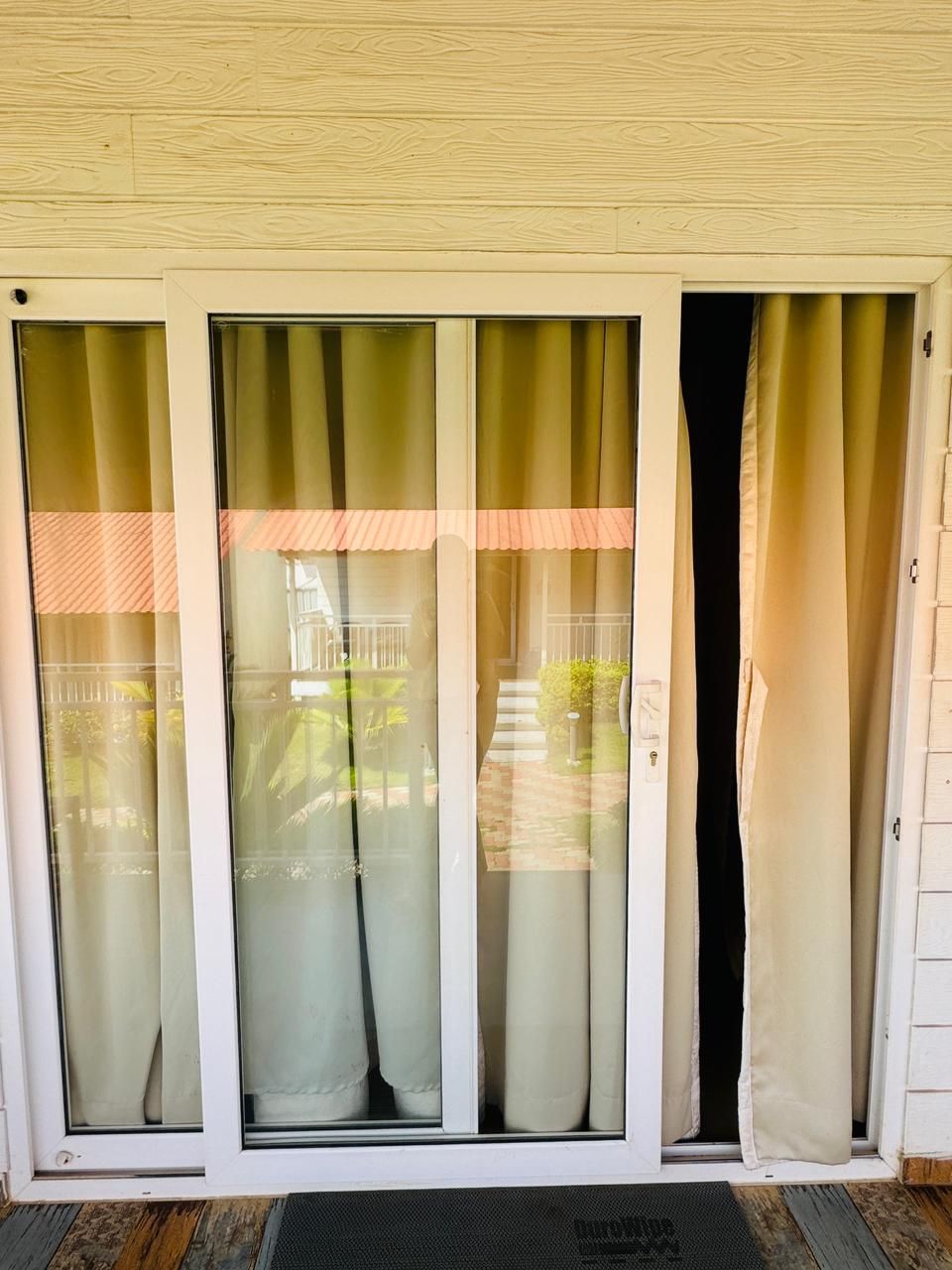 Maargit Beach Resort Super Deluxe Chalet (Minute Walk to the Beach) 10