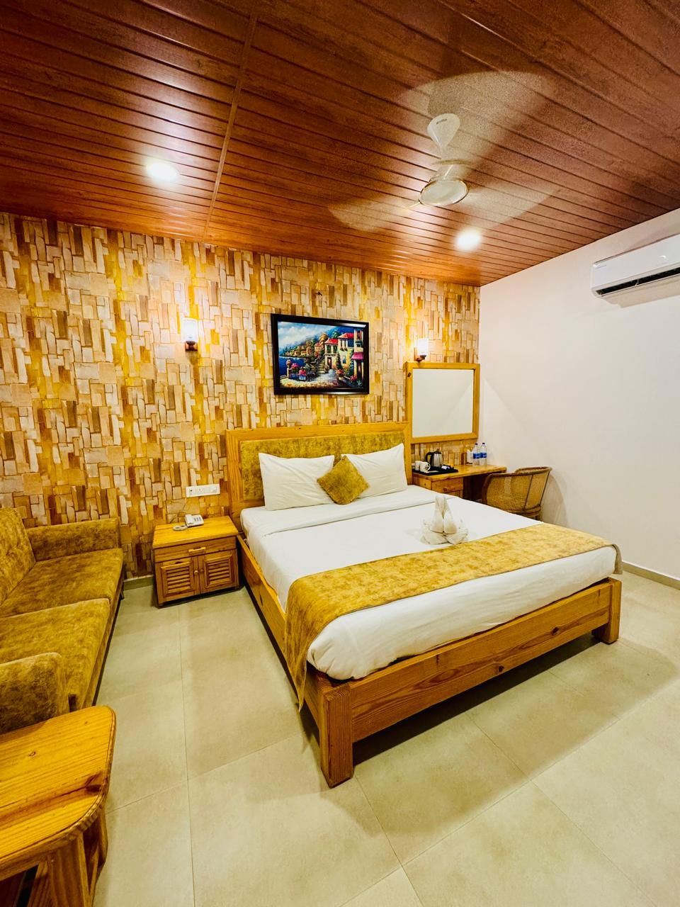 Maargit Beach Resort Super Deluxe Chalet (Minute Walk to the Beach) 3