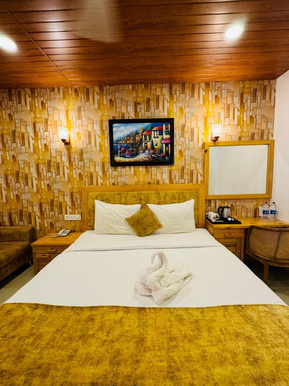 Maargit Beach Resort Super Deluxe Chalet (Minute Walk to the Beach) 2